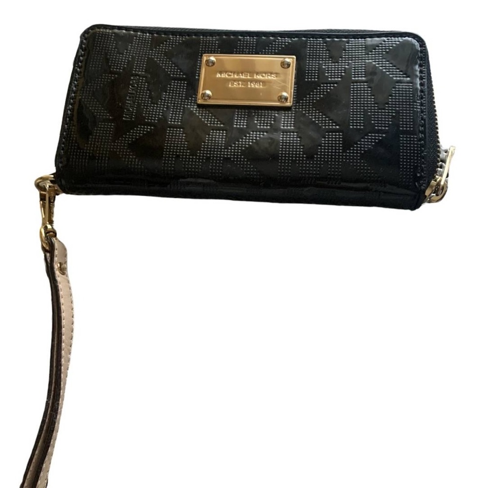 Michael Kors Black Patent Leather Monogram Wristlet Wallet - Size M